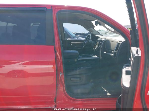 2016 RAM 1500 SPORT