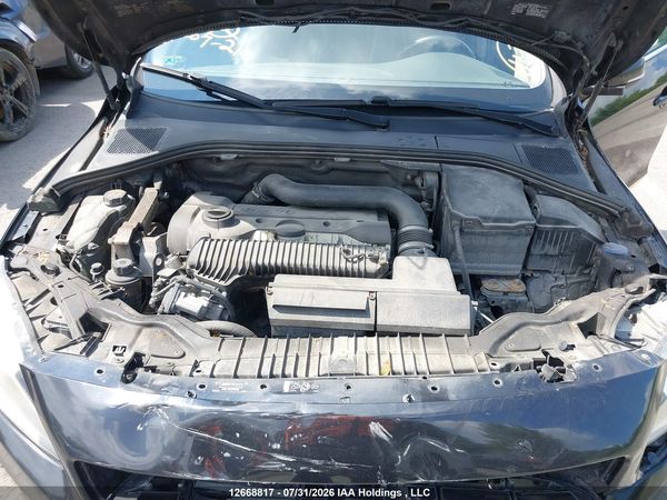 2016 VOLVO S60