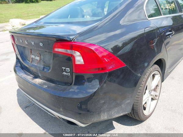2016 VOLVO S60