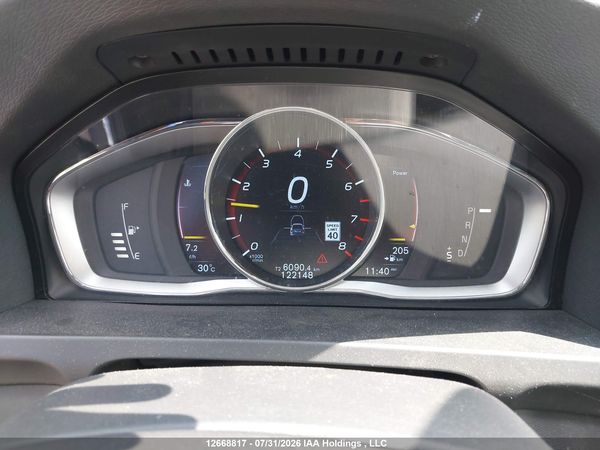 2016 VOLVO S60