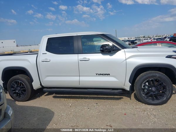 2026 TOYOTA TUNDRA CREWMAX LIMITED — I14