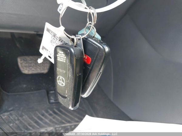 2021 TOYOTA RAV4 XLE/XLE PREMIUM — I11