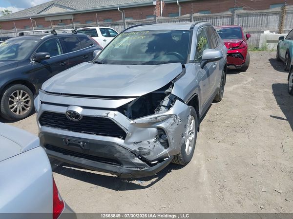 2021 TOYOTA RAV4 XLE/XLE PREMIUM — I13