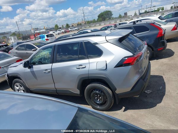 2021 TOYOTA RAV4 XLE/XLE PREMIUM — I15