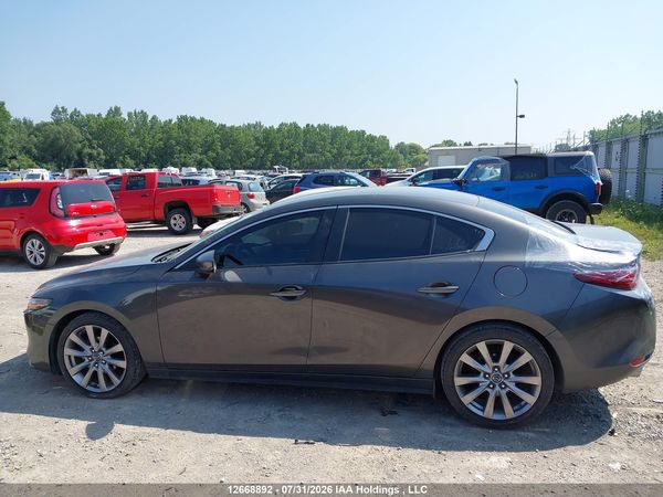 2019 MAZDA MAZDA3 GT — I14