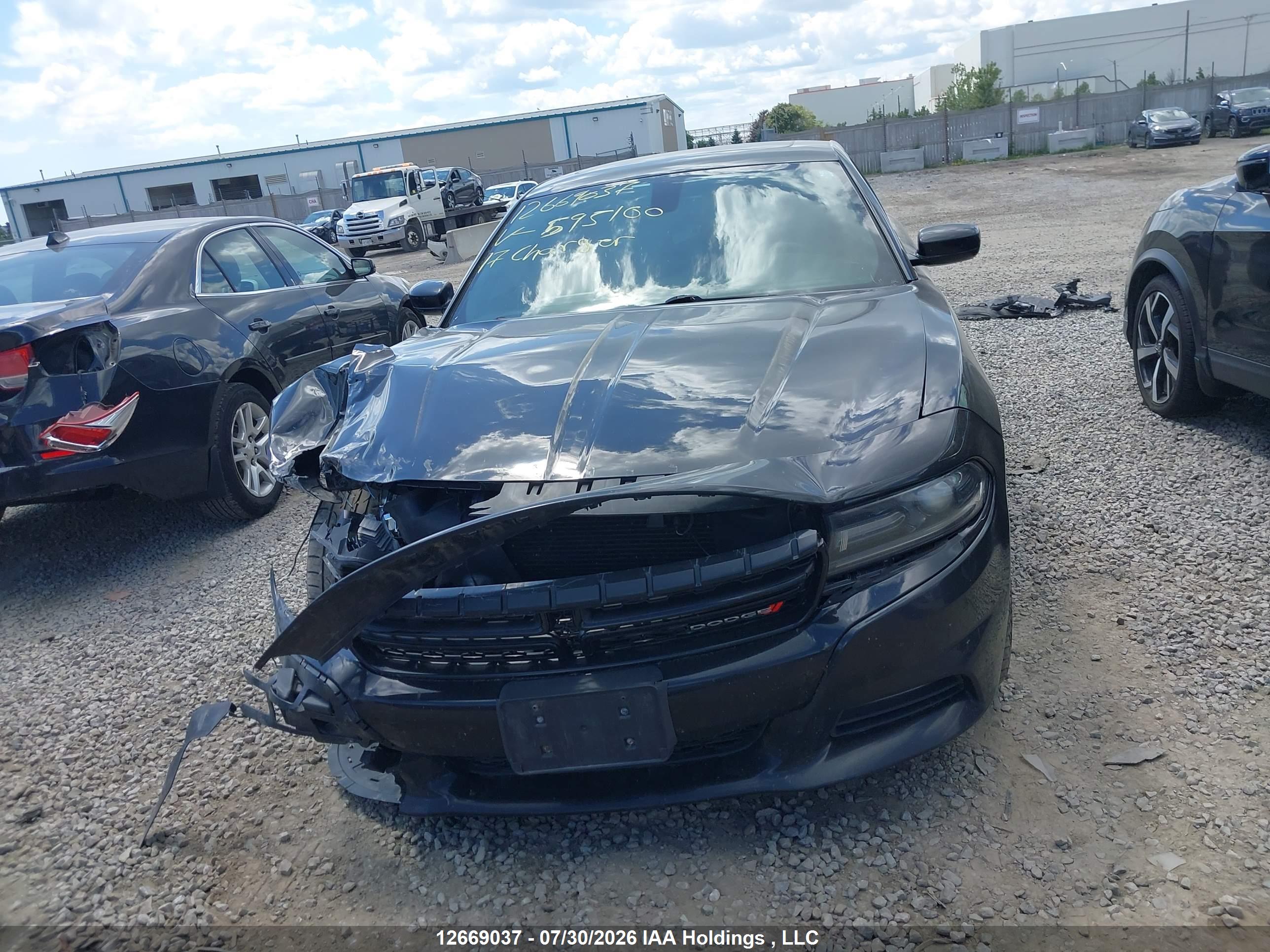 2017 DODGE CHARGER SXT
