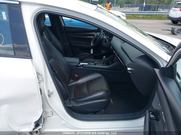 2024 MAZDA 3 GT