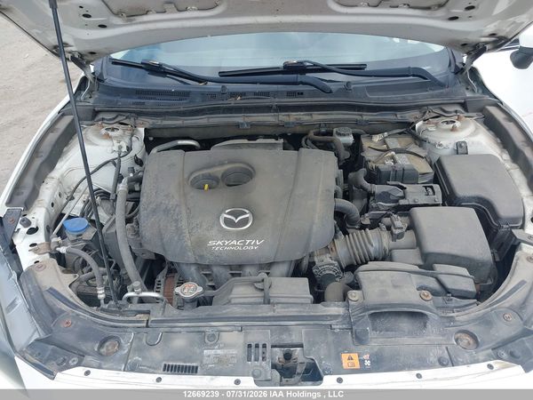 2018 MAZDA 3 Touring