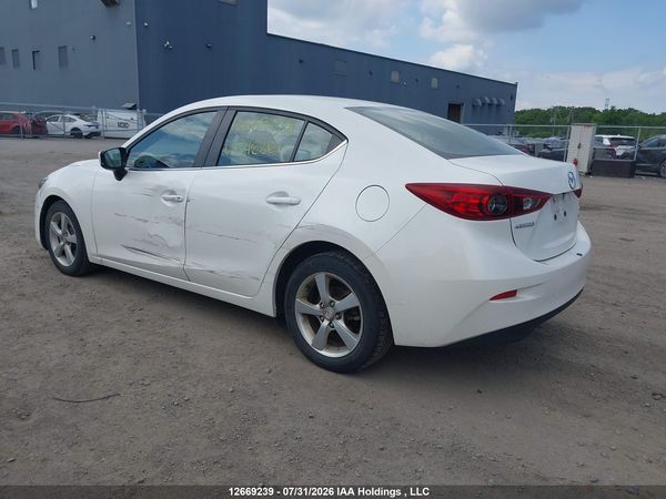 2018 MAZDA 3 Touring