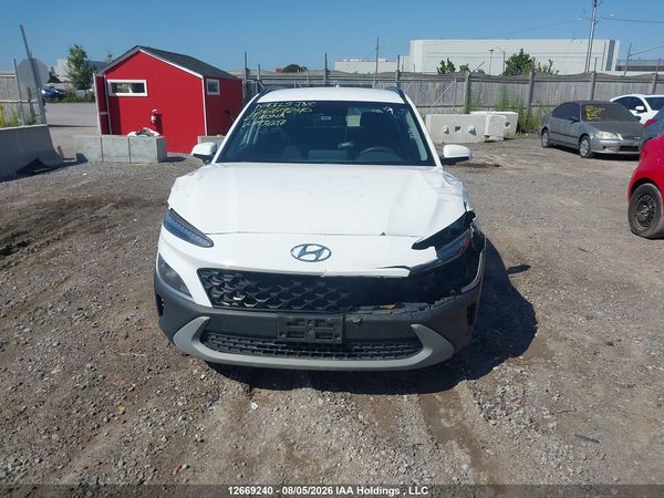 2023 HYUNDAI KONA ESSENTIAL