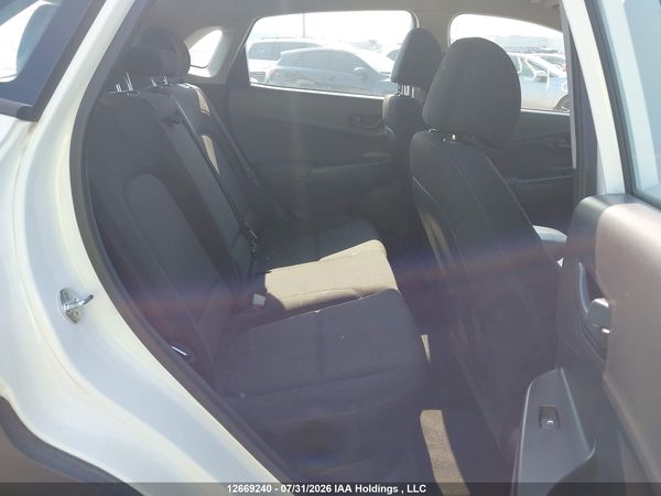 2023 HYUNDAI KONA ESSENTIAL