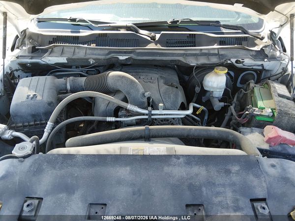 2019 RAM 1500 CLASSIC SLT