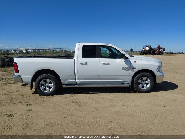 2019 RAM 1500 CLASSIC SLT