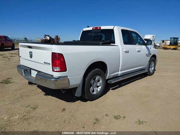 2019 RAM 1500 CLASSIC SLT