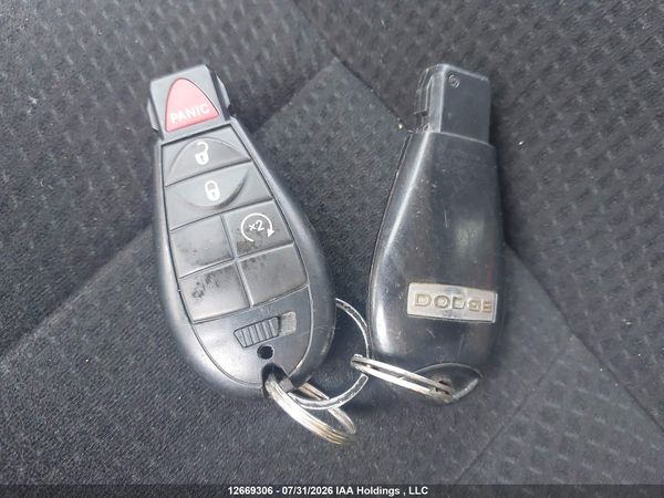 2012 DODGE GRAND CARAVAN SE
