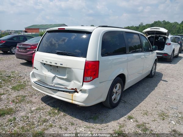 2012 DODGE GRAND CARAVAN SE