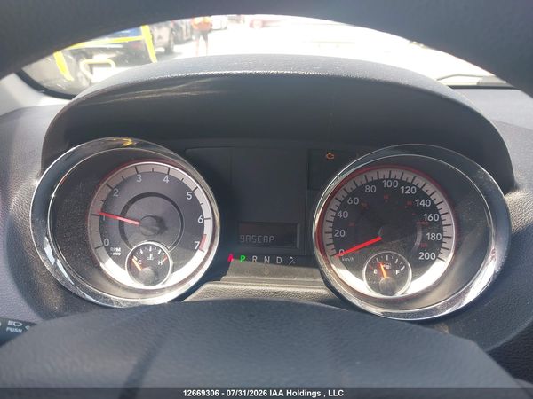 2012 DODGE GRAND CARAVAN SE