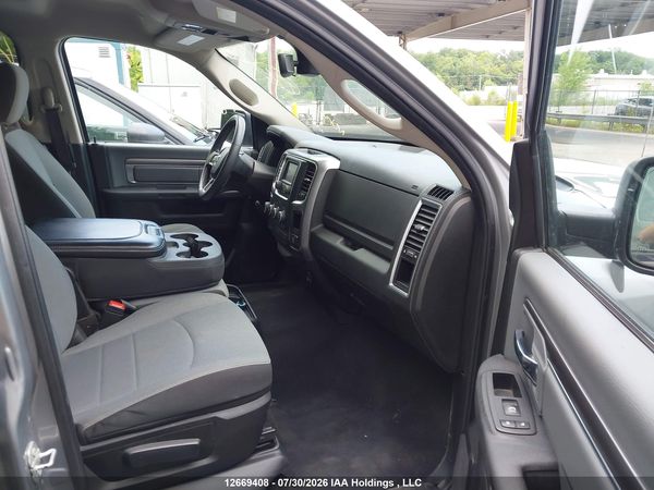 2023 RAM 1500 CLASSIC SLT