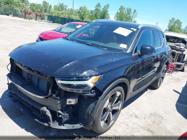 2020 VOLVO XC40 T5 INSCRIPTION