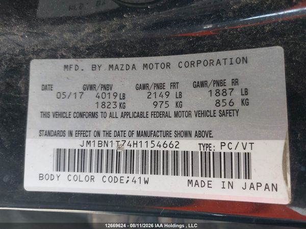 2017 MAZDA MAZDA3 SE