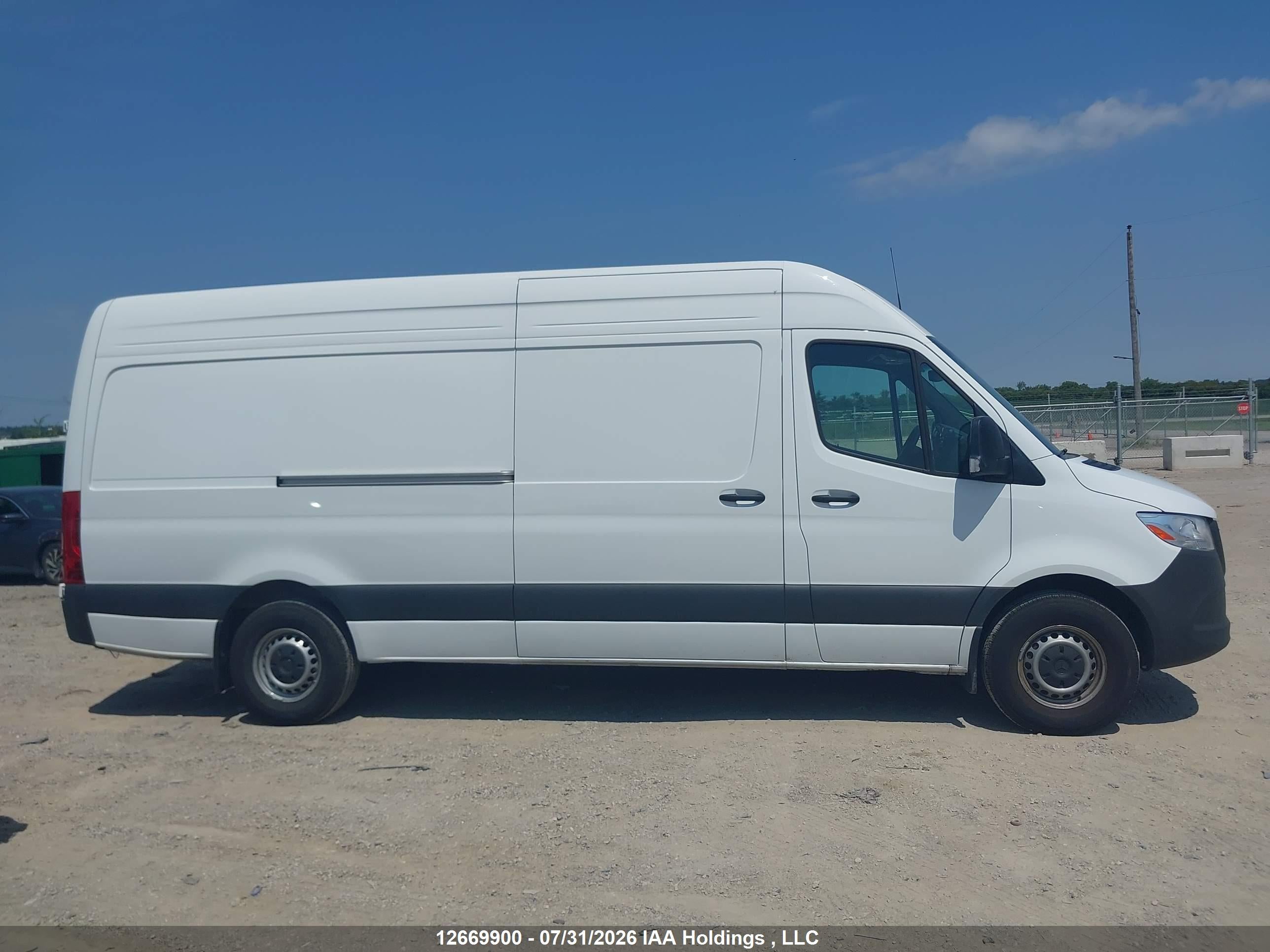 2025 MERCEDES-BENZ SPRINTER 2500 907 (VS30)