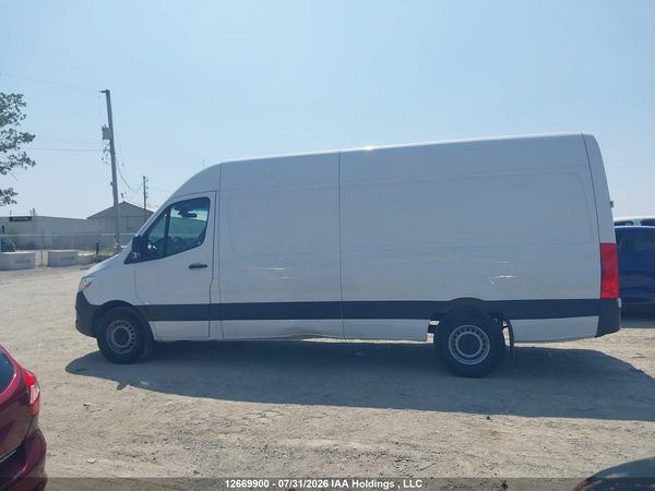 2025 MERCEDES-BENZ SPRINTER 2500 907 (VS30)