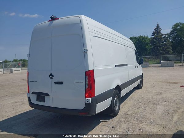 2025 MERCEDES-BENZ SPRINTER 2500 907 (VS30)