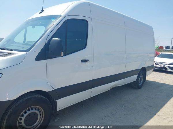 2025 MERCEDES-BENZ SPRINTER 2500 907 (VS30)