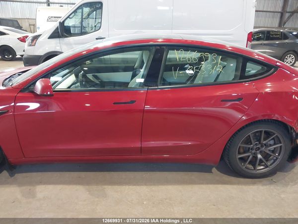 2021 TESLA MODEL 3