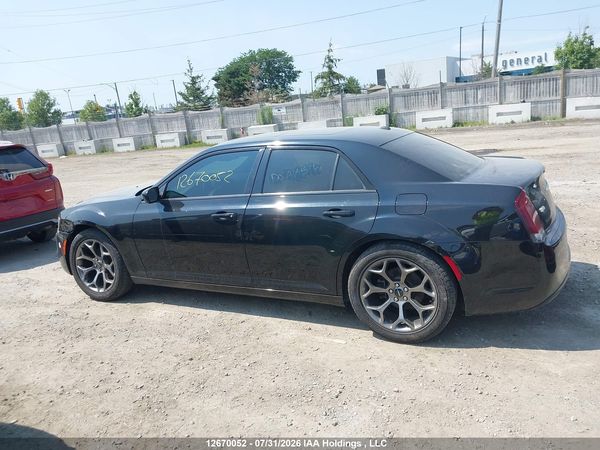 2016 CHRYSLER 300 300S — I14