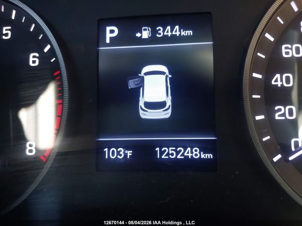 2019 HYUNDAI TUCSON SE