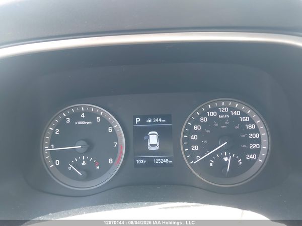 2019 HYUNDAI TUCSON SE