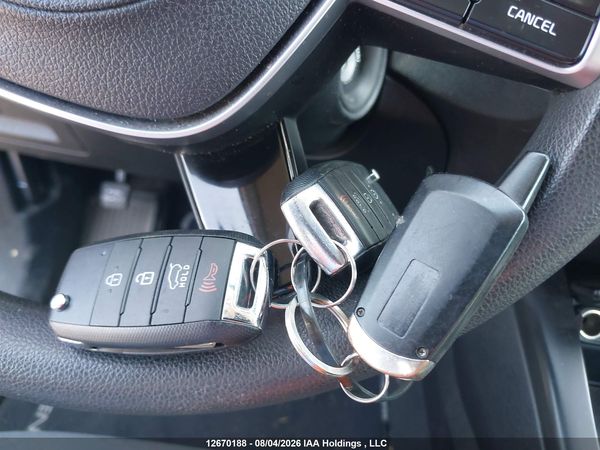 2020 KIA SORENTO L, LX, S — I11