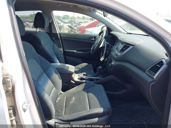 2017 HYUNDAI TUCSON PREMIUM