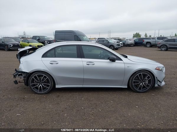 2021 MERCEDES-BENZ A 35 AMG