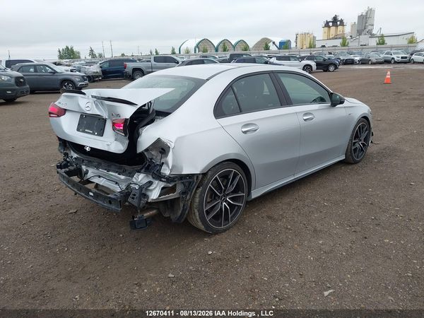 2021 MERCEDES-BENZ A 35 AMG