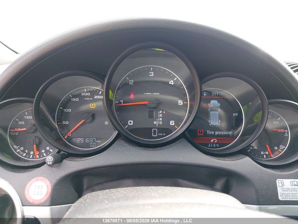 2013 PORSCHE CAYENNE