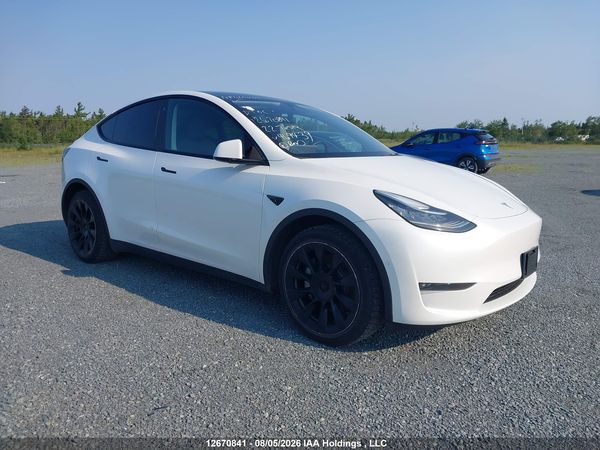 2022 TESLA MODEL Y