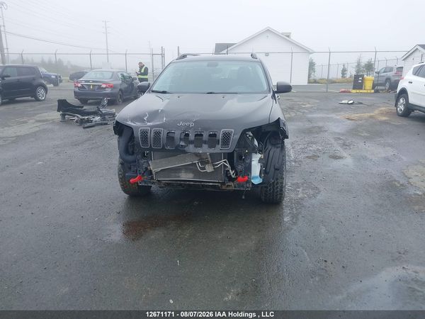 2021 JEEP CHEROKEE TRAILHAWK — I6