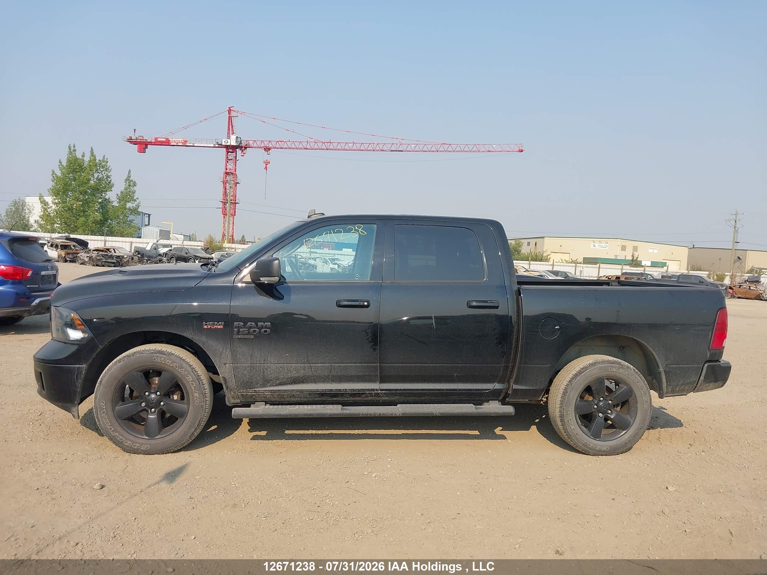 2022 RAM 1500 CLASSIC SLT