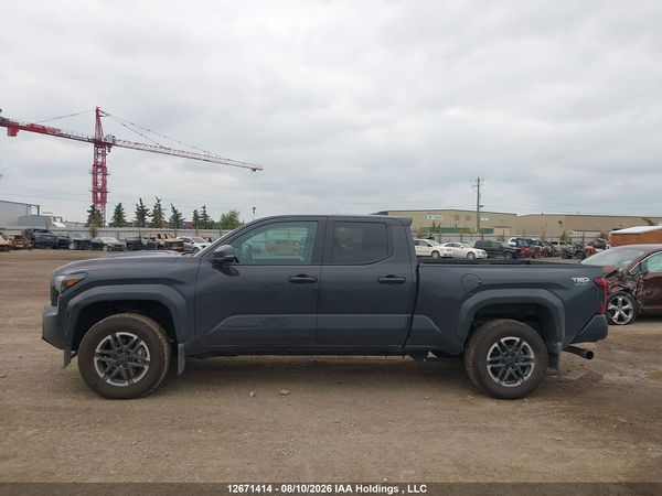 2026 TOYOTA TACOMA 4X4  8A