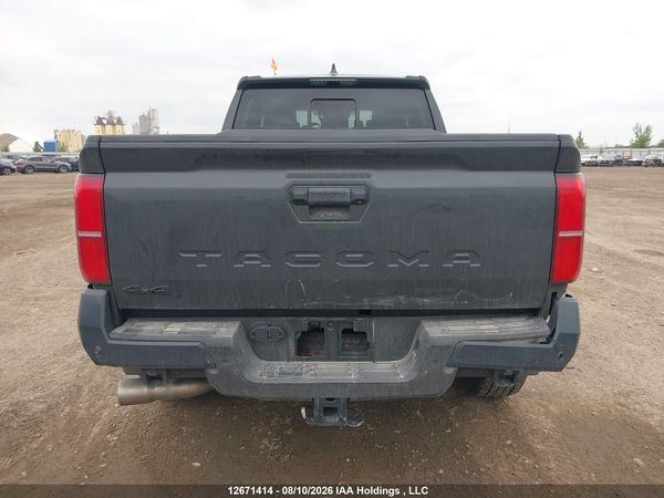 2026 TOYOTA TACOMA 4X4  8A
