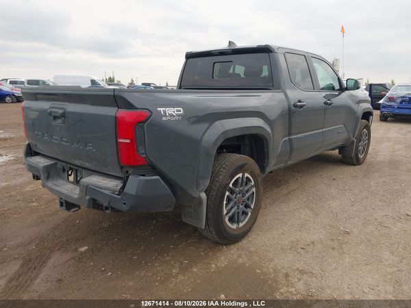 2026 TOYOTA TACOMA 4X4  8A