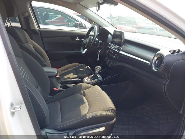 2021 KIA FORTE EX