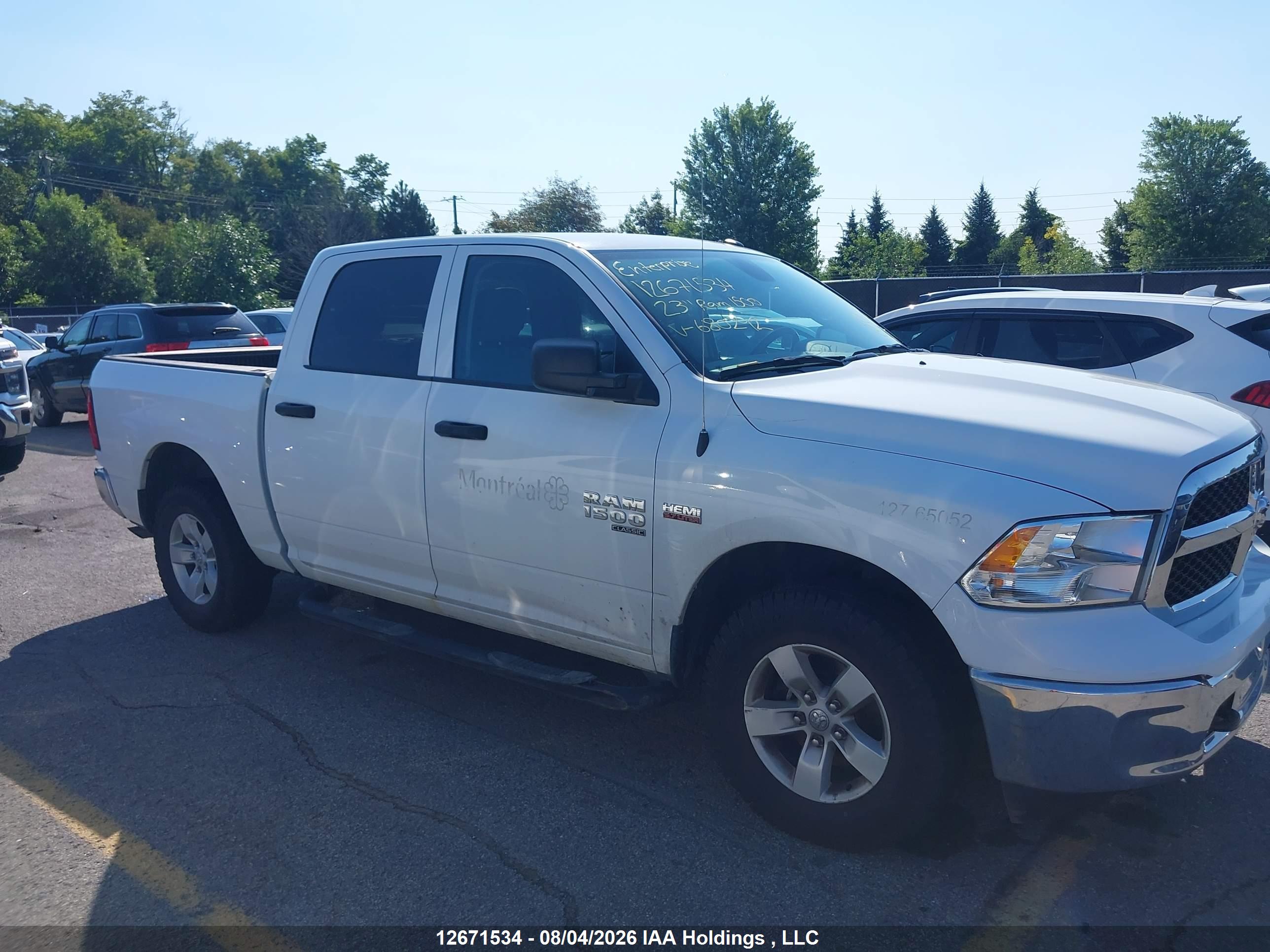 2023 RAM 1500 CLASSIC SLT