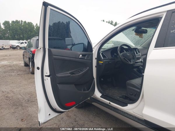 2017 HYUNDAI TUCSON LUXURY
