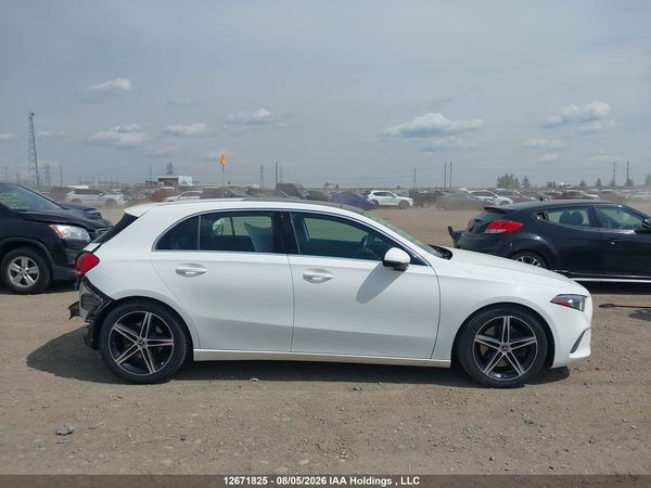 2019 MERCEDES-BENZ A 250 4MATIC