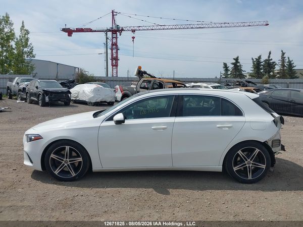2019 MERCEDES-BENZ A 250 4MATIC