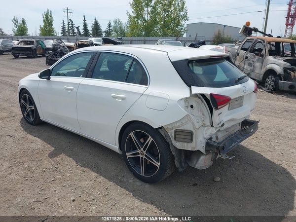 2019 MERCEDES-BENZ A 250 4MATIC