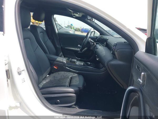 2019 MERCEDES-BENZ A 250 4MATIC